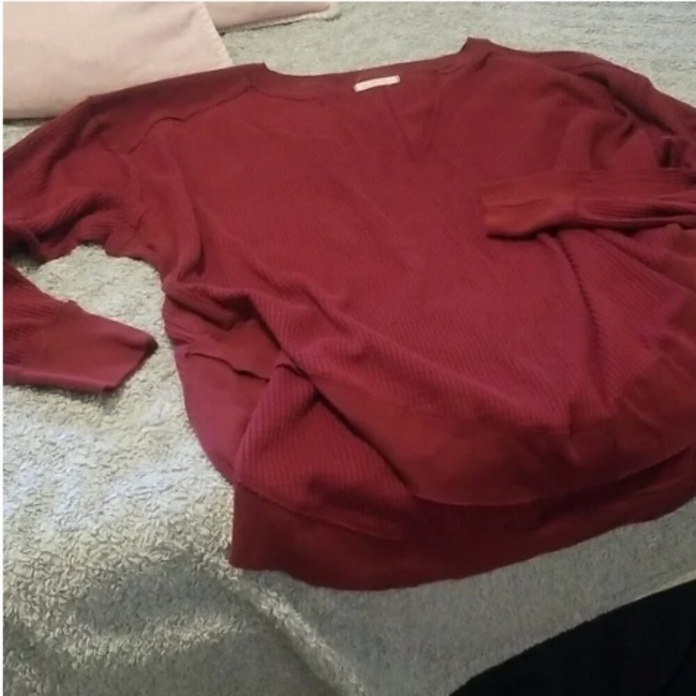 Oversized Owen Thermal In Red - Picture 2 of 6